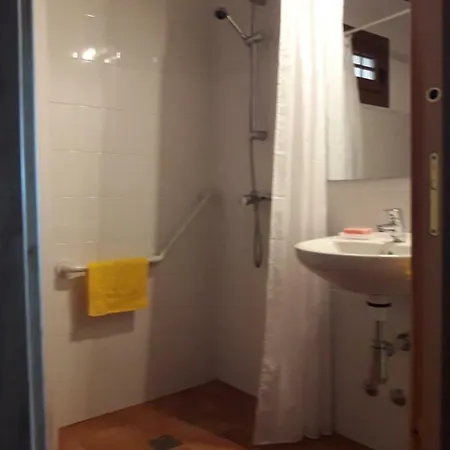 Hostel El Pino *