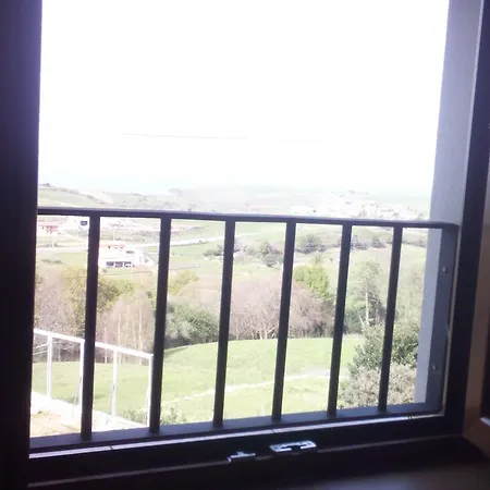 El Pino * Кобресес