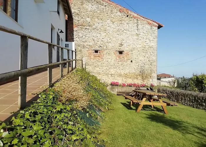 Хостел El Pino *