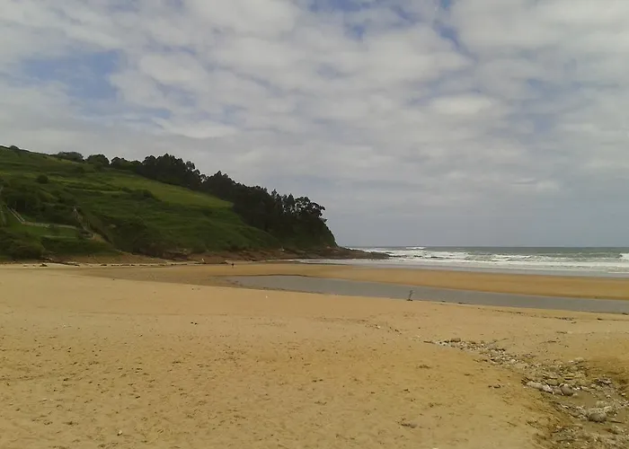 El Pino Хостел *